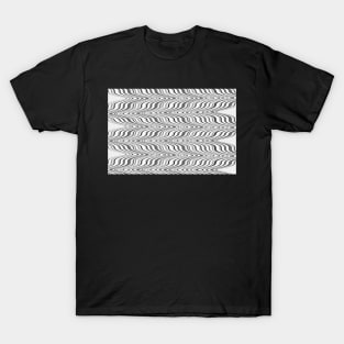Moving curves optical illusion, black and white ikat pattern T-Shirt